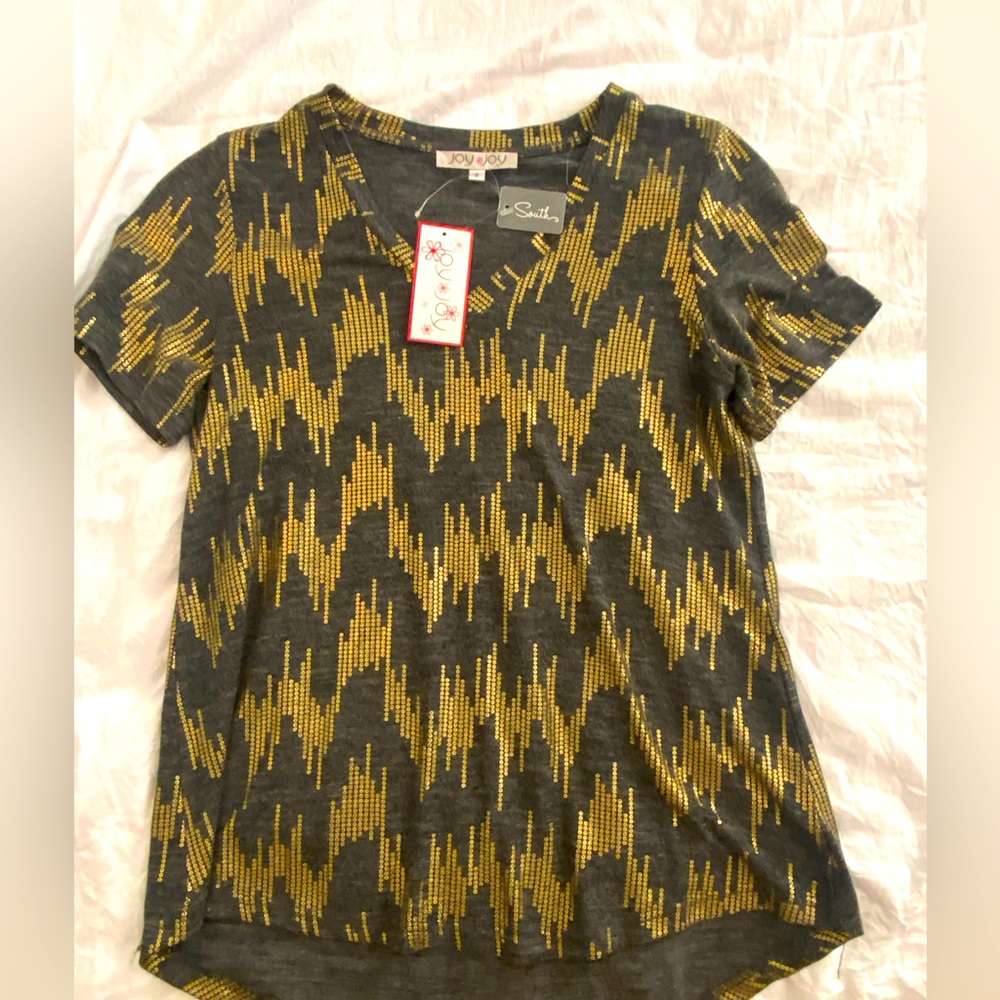 NWT shirt sleeve gold and gray/black top